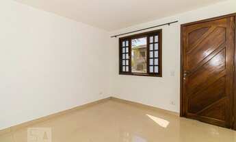 Imagem 2: Casa de Condomínio para Aluguel - Horto Florestal, 2 Quartos, 72 m2