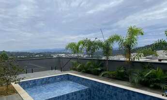 Imagem 7: Casa de condomínio à venda, com 445 metros quadrados e 4 suítes