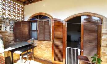 Imagem: Ótima casa linear com 2 quartos sendo um