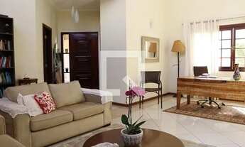 Imagem 2: Casa para Aluguel - Mansões Santo Antônio, 4 Quartos, 299 m2