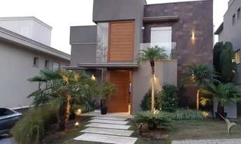 Imagem: SANTANA DE PARNAIBA - Casa Padrão - Tambore