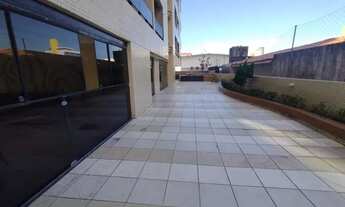 Imagem 2: Apartamento para aluguel possui 115 metros quadrados com 3 quartos