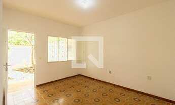 Imagem 2: Casa para Aluguel - Campo Grande, 2 Quartos, 70 m2