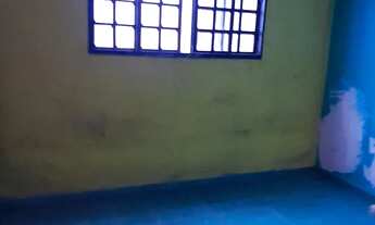 Imagem 4: Aluga uma casa com 1 quarto 1 banheiro e 1 cozinha