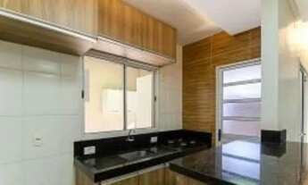 Imagem: CASA A VENDA, NA REGIÃO BROTAS, FRENTE