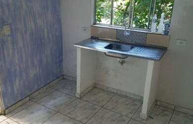 Imagem 3: Casa com 1 dormitório para alugar, 30 m² por R$ 500,00/mês - Vila Nova Galvão - São Paulo