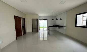 Imagem 2: Belíssima casa a venda em condomínio fechado !