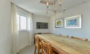 Imagem 3: Apartamento com 2 dormitórios à venda com 190.58m² por R$ 1.180.000,00 no bairro Água Verd