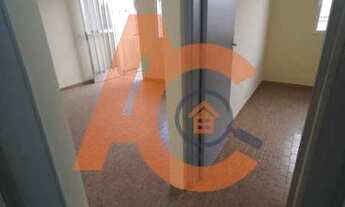 Imagem 2: Casa de vila vazia com dois quartos da Penha