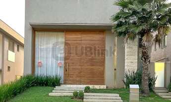 Imagem 4: Linda Casa em condomínio á Venda em Tamboré 04 dormitórios 575m²