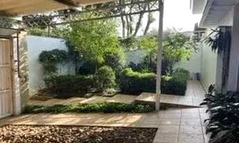 Imagem 2: Casa para venda com 325 metros quadrados com 4 quartos em Alto da Lapa - São Paulo - SP