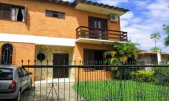 Imagem: Casa para Venda - 270m², 5 dormitórios