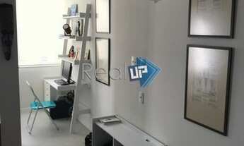 Imagem 2: Oportunidade quarto e sala reformado no Leblon!