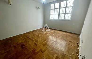 Imagem 3: 2 quartos em prédio com elevador no Bairro Peixoto