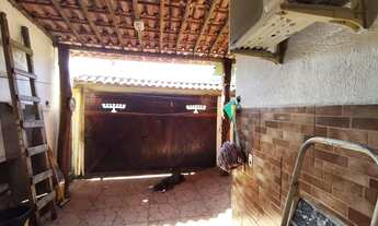 Imagem 2: Ótima casa linear com 2 quartos sendo um suíte, em Condomínio Residencial