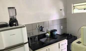 Imagem 2: Apartamento para aluguel possui 50 metros quadrados com 2 quartos em Petrópolis - Maceió