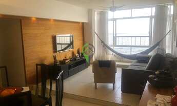 Imagem: Frente mar, com vista espetacular, num dos