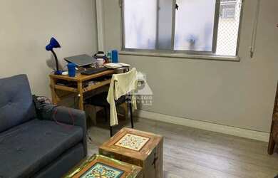 Imagem 2: Humaitá! Excelente apartamento composto de 2 quartos com armários!