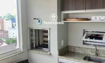 Imagem 7: Apartamento com 93m², Mobiliado, 2 Dormitórios sendo 1 Suíte, Closet, Ótima Localização