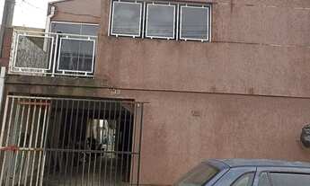 Imagem: Alugo Sobrado