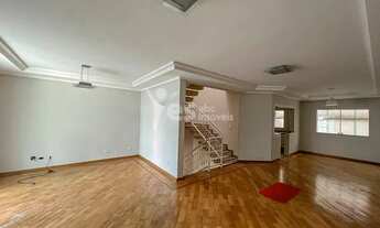 Imagem 5: Cód.: 13741 - Sobrado com 03 dormitórios e planejados com churrasqueira, 04 vagas de garag