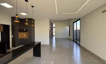 Imagem 3: Casa de Condomínio para venda com 347m²,3 quartos, 3 suítes e 4 vagas