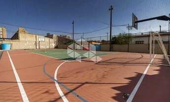 Imagem 5: Apto 02 Dormitorios semi mobiliado c/ vaga no Cond. Village..