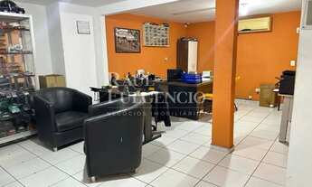 Imagem 7: Barracão para alugar na Avenida Dez de Dezembro - 900 m² com Doca 4 banheiros, escritório