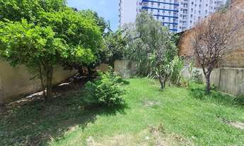 Imagem 4: Casa na Av. Getúlio Vargas Terreno 500m² com 3 Quartos, Piscina, Quintal Terraço e Garagem