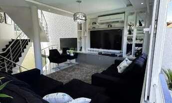 Imagem 2: Casa Residencial com 3 dormitórios, sendo 1 suíte, e 5 vagas de garagem no bairro Jardim L