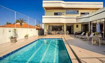 Imagem 6: CASA À VENDA COM 5 SUÍTES NO JARDIM SCHAFFER EM CURITIBA