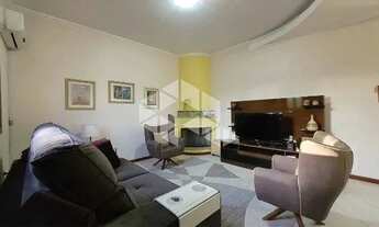 Imagem 3: Sobrado 03 quartos 01 suíte, 03 banheiros, quintal com piscina