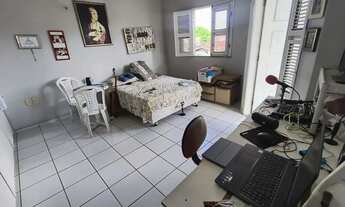 Imagem: A casa à venda possui 155 metros quadrados