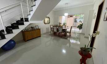 Imagem 2: Sobrado próximo ao shopping Taubate