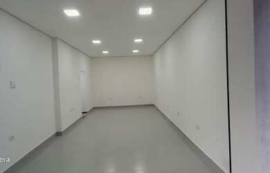 Imagem 2: OPORTUNIDADE! loja comercial de 28m² toda reformada - excelente localização - EMVARÉ