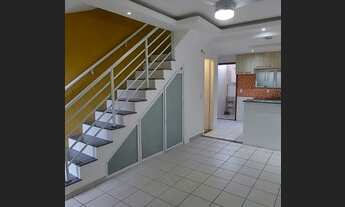 Imagem 3: Casa TRIPLEX, 110m2, 2 quartos, com piscina e churrasqueira em condomínio fechado no Pech