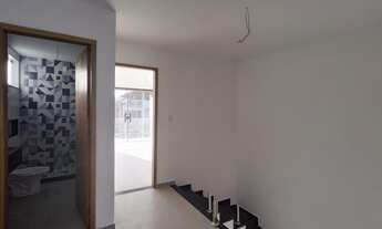 Imagem 2: Casa para venda possui 122 metros quadrados com 3 quartos em Engenho do Mato - Niterói - R