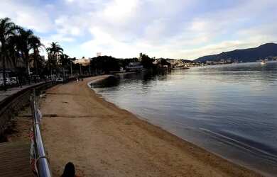 Imagem 4: Apartamento 2 Dormitórios com Suíte em Coqueiros