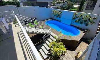 Imagem 2: Casa à venda no bairro Ariribá - Balneário Camboriú/SC