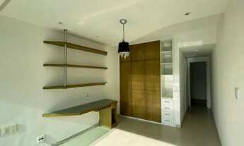 Imagem 7: ALFA QUALITY - 220 m2 -End: Av. Lúcio Costa, 6700 - Apartamento Frontal Mar