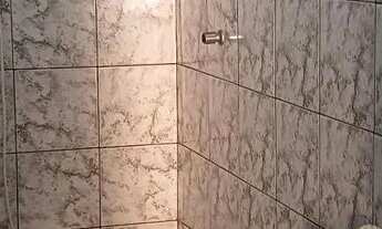 Imagem 2: Sala comercial Casa com 1 banheiro