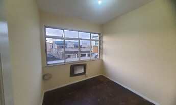 Imagem 5: Alugo ótimo apartamento na Rua João Romariz número 88