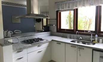 Imagem 7: Casa de condomínio para venda tem 600 metros quadrados com 4 quartos