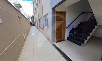 Imagem 4: Casa com 1 dormitório, sala, cozinha, banheiro, área de serviço perto do metrô