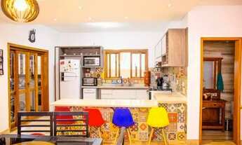 Imagem 4: Privacidade, Boa Distribuição, Piscina e Acabamento Rústico [Clique no Botão Laranja e Mar