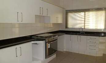 Imagem 4: Casa terrea pra alugar em condominio alto padrão . Temos a opção ideal para você!