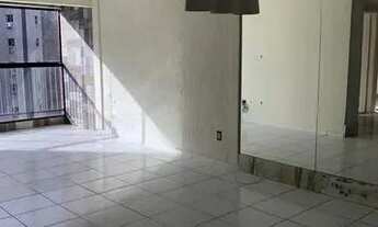 Imagem 4: Apartamento para aluguel tem 80 metros quadrados com 3 quartos em Madalena - Recife - PE