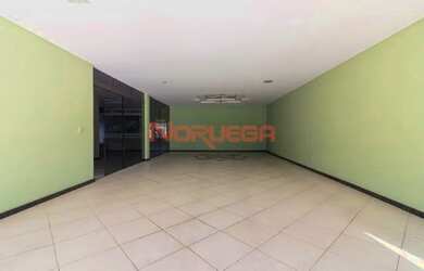 Imagem 2: Sobrado com 1 quarto para alugar por R$ 5500.00, 402.00 m2 - HAUER - CURITIBA/PR