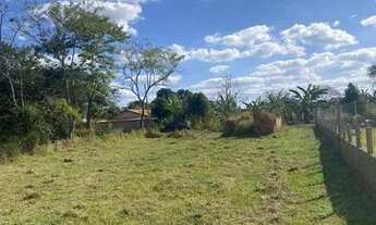 Imagem 4: Terreno - Goiana - 490 metros - com uma Pequena Construção - Água ?