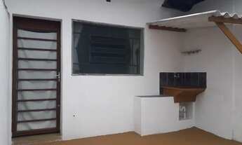 Imagem: Alugo casa pequena (tipo kitnet